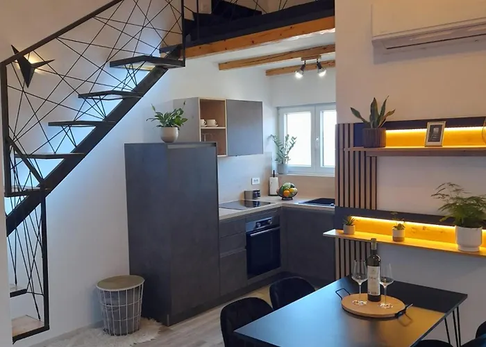 Apartment Island Dream