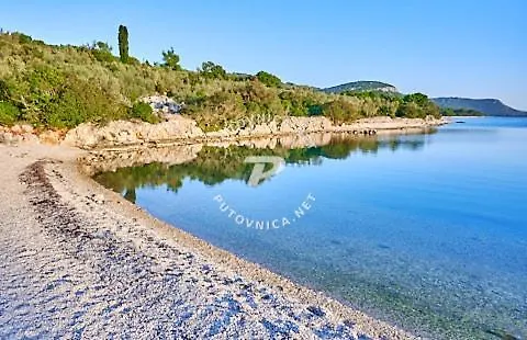 Апартаменты Island Dream *